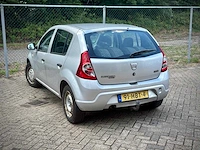 Dacia sandero 1.4, 91-hbt-4 - afbeelding 8 van  13