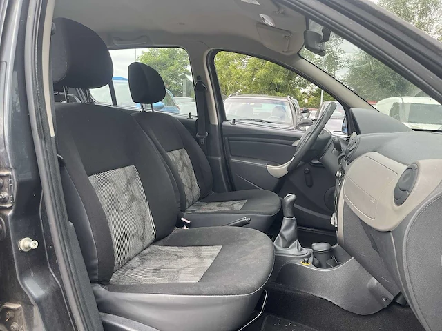 Dacia sandero 1.4 ambiance 2008 | 52-hdg-4 - afbeelding 11 van  22