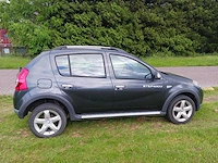 Dacia sandero 1.6 stepway, 20-lpz-2 - afbeelding 13 van  17
