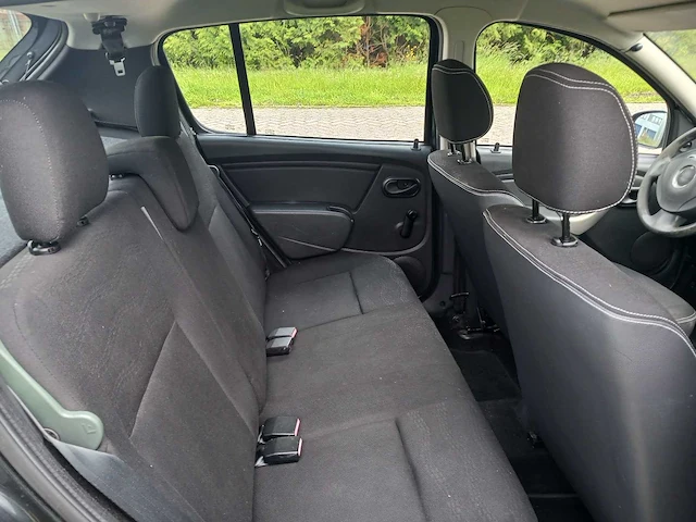 Dacia sandero 1.6 stepway, 20-lpz-2 - afbeelding 4 van  17