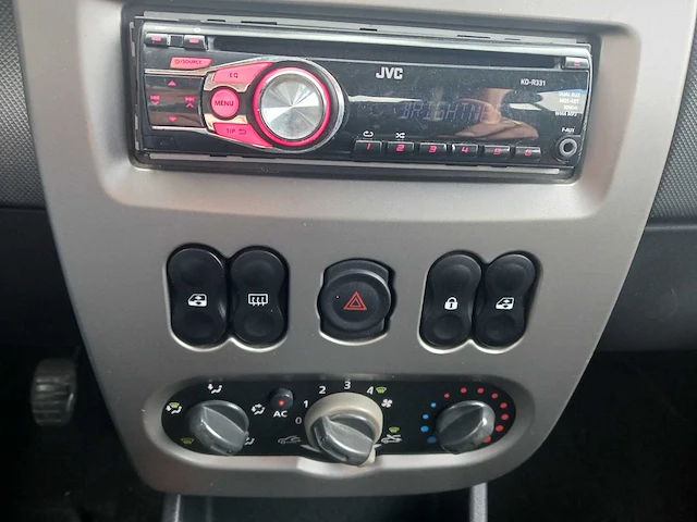 Dacia sandero 1.6 stepway, 20-lpz-2 - afbeelding 7 van  17