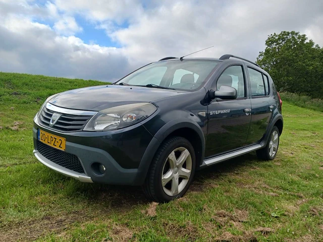 Dacia sandero 1.6 stepway, 20-lpz-2 - afbeelding 1 van  17