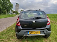 Dacia sandero 1.6 stepway, 20-lpz-2 - afbeelding 15 van  17