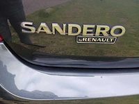 Dacia sandero 1.6 stepway, 20-lpz-2 - afbeelding 16 van  17