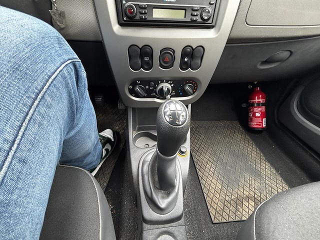 Dacia sandero, 2010 - afbeelding 4 van  25