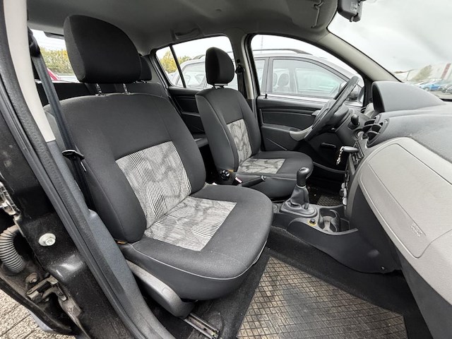 Dacia sandero, 2010 - afbeelding 11 van  25