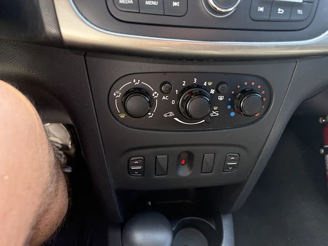 Dacia sandero, 2013 - afbeelding 2 van  25