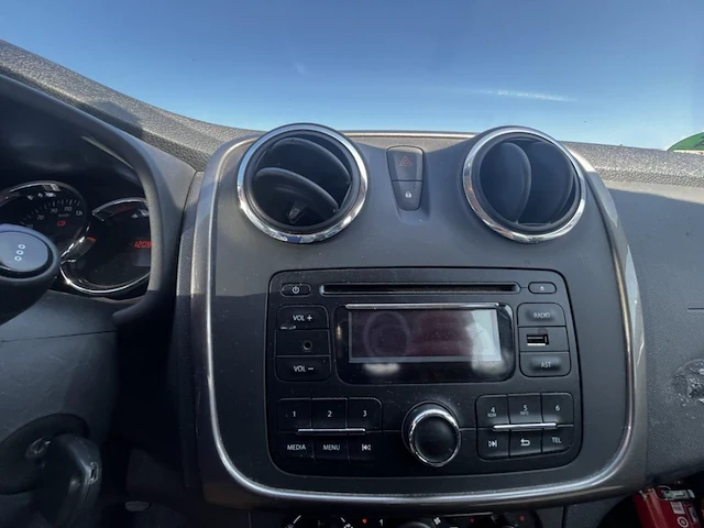 Dacia sandero, 2014 - afbeelding 34 van  34