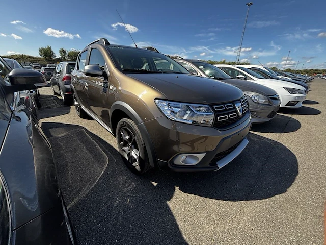 Dacia sandero stepway 0.9 tce explorer easy-r 90 at, 2017 - afbeelding 23 van  33