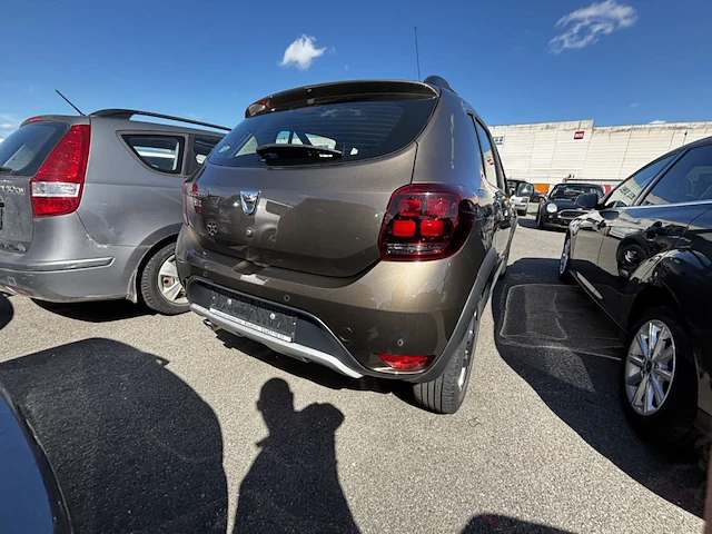 Dacia sandero stepway 0.9 tce explorer easy-r 90 at, 2017 - afbeelding 28 van  33