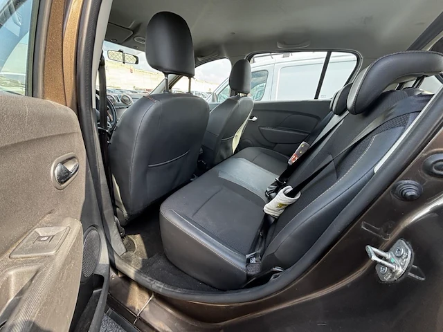 Dacia sandero stepway 0.9 tce explorer easy-r 90 at, 2017 - afbeelding 18 van  27