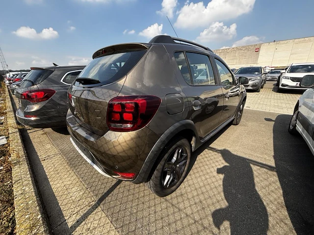 Dacia sandero stepway 0.9 tce explorer easy-r 90 at, 2017 - afbeelding 4 van  27
