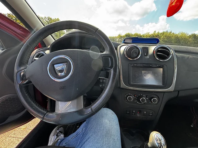 Dacia sandero stepway 0.9 tce stepway plus 90, 2016 - afbeelding 32 van  33