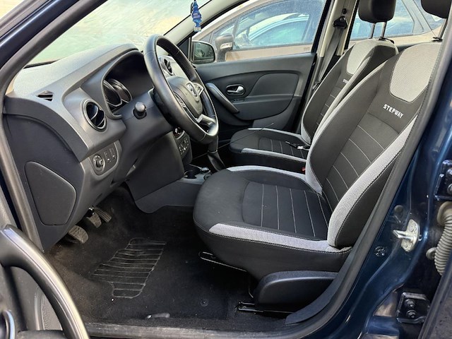 Dacia sandero stepway 0.9 tce stepway plus (eu6.2),2020 - afbeelding 24 van  26