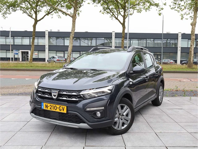 Dacia sandero stepway 1.0 tce comfort automaat 2021, n-210-gv - afbeelding 1 van  25