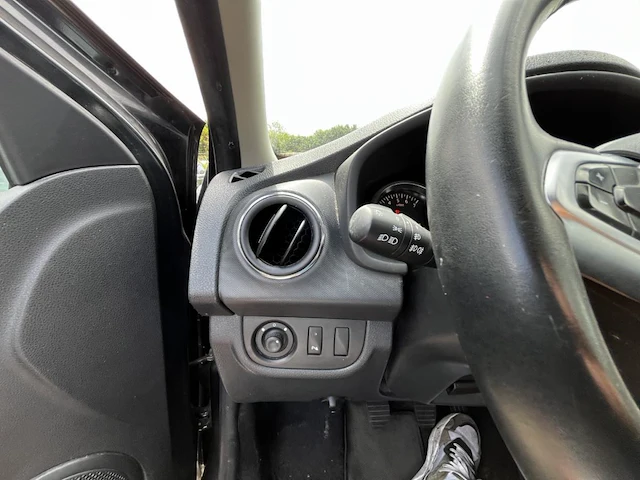 Dacia sandero stepway 1.5 blue dci stepway plus (eu6.2),2020 - afbeelding 6 van  26