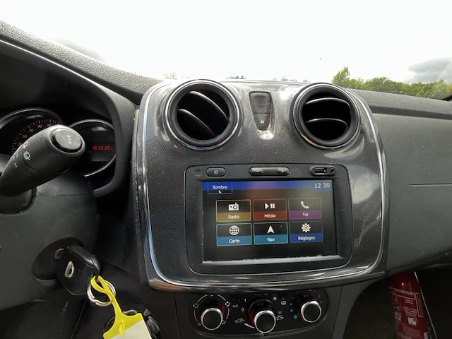 Dacia sandero stepway 1.5 blue dci stepway plus (eu6.2),2020 - afbeelding 25 van  26