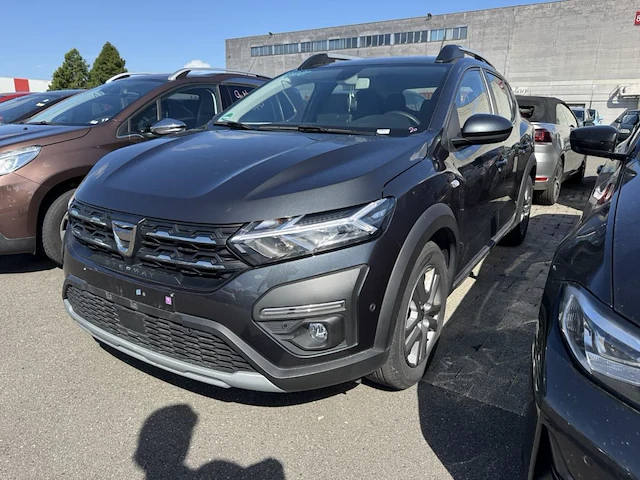 Dacia sandero stepway lpg 1.0 eco-g stepway plus 101, 2021 - afbeelding 1 van  28