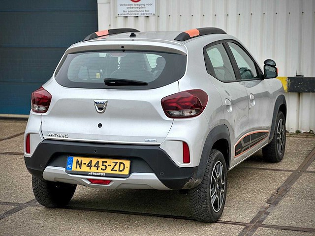 Dacia spring comfort+ 27 kwh , n-445-zd - afbeelding 9 van  15