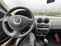 Dacia,2010 - afbeelding 2 van  33