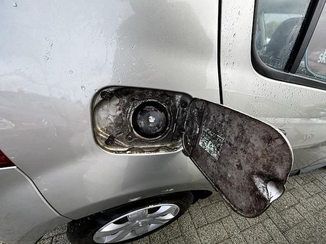 Dacia,2010 - afbeelding 10 van  33