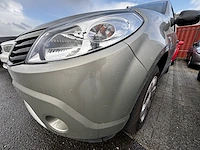 Dacia,2010 - afbeelding 16 van  33