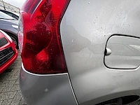 Dacia,2010 - afbeelding 18 van  33