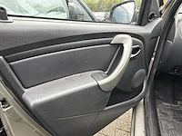 Dacia,2010 - afbeelding 31 van  33