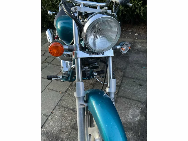Daelim - vt custom - motor - afbeelding 9 van  13