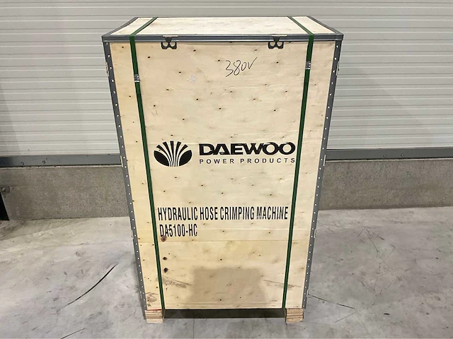 Daewoo - 2025 - 5100 - hydraulische pers - afbeelding 9 van  17