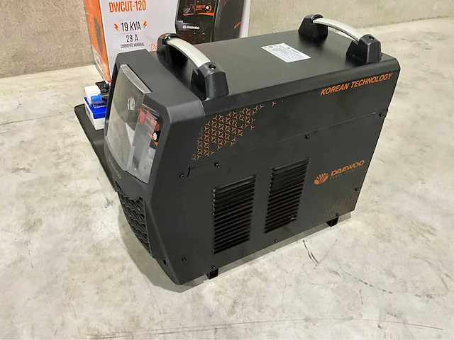 Daewoo - 2025 - cut-120 - plasmasnijmachine - afbeelding 11 van  15