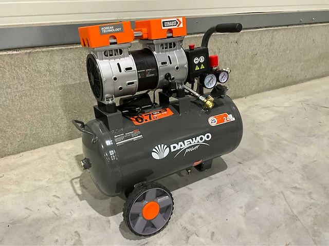 Daewoo - 2025 - daax 24l - luchtcompressor - afbeelding 4 van  15