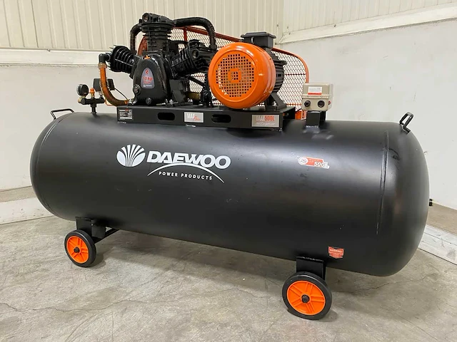 Daewoo - 2025 - daax 500l - luchtcompressor - afbeelding 1 van  15