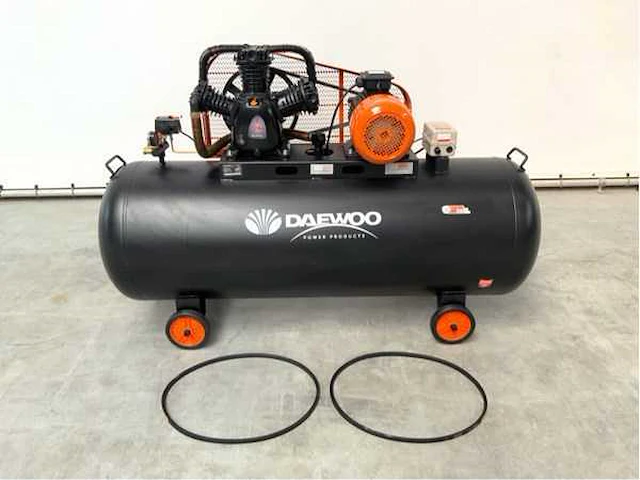 Daewoo - 2025 - daax 500l - luchtcompressor - afbeelding 12 van  24