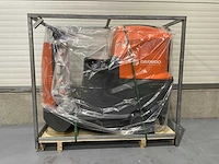 Daewoo - 2025 - daf r70 - zelfrijdende veegmachine - afbeelding 10 van  18