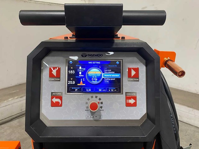 Daewoo - 2025 - daming 350gdl - diverse lasmachines - afbeelding 7 van  16