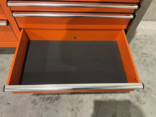 Daewoo - 2025 - damw387 - gereedschapswagen - afbeelding 19 van  24