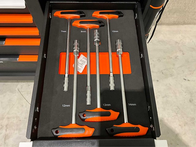 Daewoo - 2025 - damws67 - gereedschapswagen - afbeelding 14 van  23