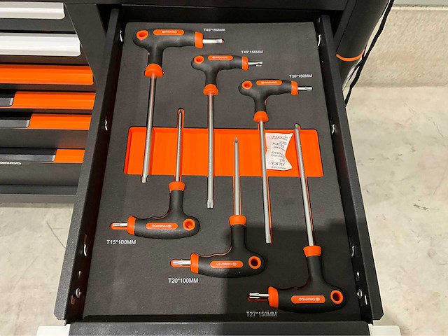 Daewoo - 2025 - damws67 - gereedschapswagen - afbeelding 10 van  23