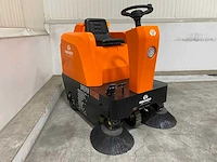 Daewoo - 2025 - das 80 - zelfrijdende veegmachine - afbeelding 12 van  18