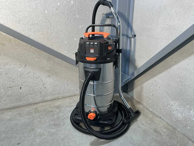 Daewoo - 2025 - davc3000-80l - industriële stofzuiger - afbeelding 12 van  17