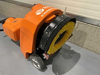 Daewoo - 2025 - daxm30 - zelfrijdende veegmachine - afbeelding 10 van  13