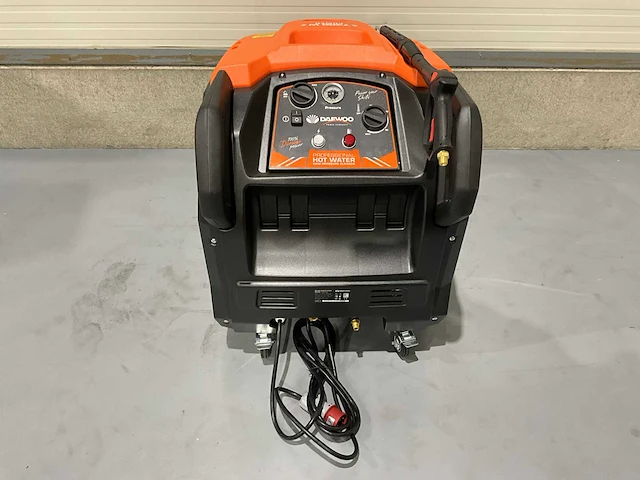 Daewoo - 2025 - dhpw 7300 warm water diesel - hogedrukreiniger - afbeelding 11 van  15
