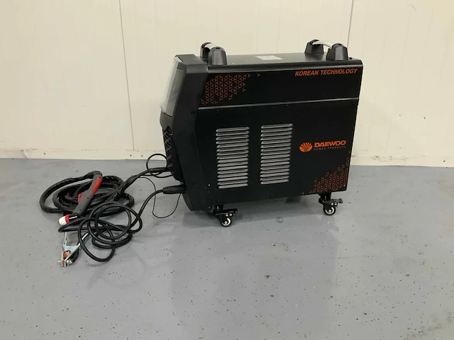 Daewoo - 2025 - dwcut-120 - plasmasnijmachine - afbeelding 4 van  11