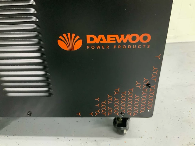 Daewoo - 2025 - dwcut-120 - plasmasnijmachine - afbeelding 9 van  11