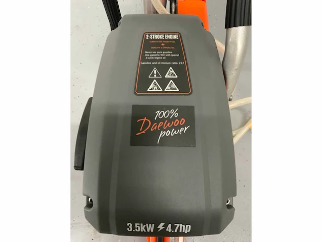 Daewoo - dacnq740s - betonzaag - afbeelding 2 van  10