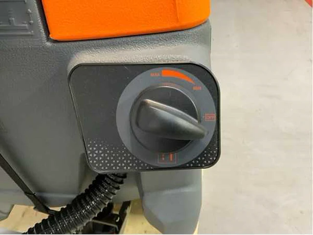 Daewoo - dafl50a - zelfrijdende veegmachine - afbeelding 6 van  25