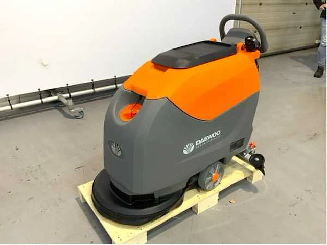 Daewoo - dafl50a - zelfrijdende veegmachine - afbeelding 12 van  25