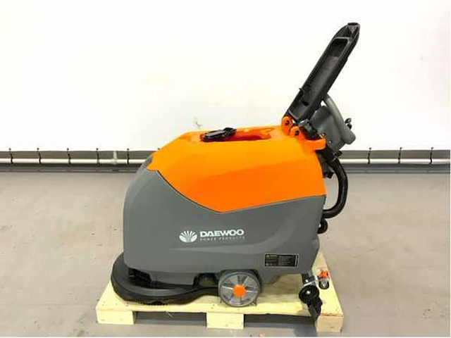 Daewoo - dafl50a - zelfrijdende veegmachine - afbeelding 21 van  25