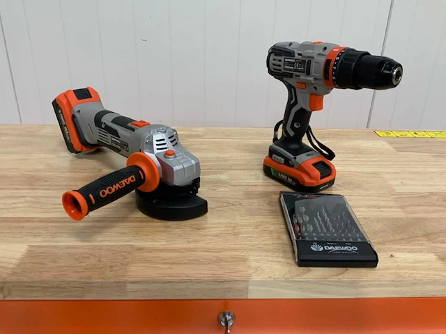 Daewoo - damw387 - gereedschapswagen + 4 in 1 accugereedschap - afbeelding 8 van  19